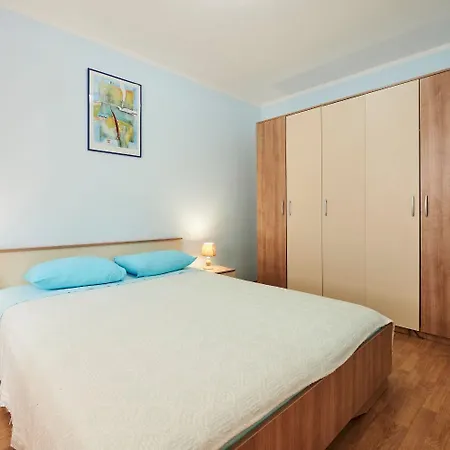 Antonia - 270m To Sea Apartamento
