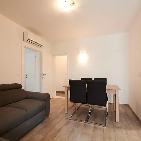 Antonia - 270m To Sea Apartamento